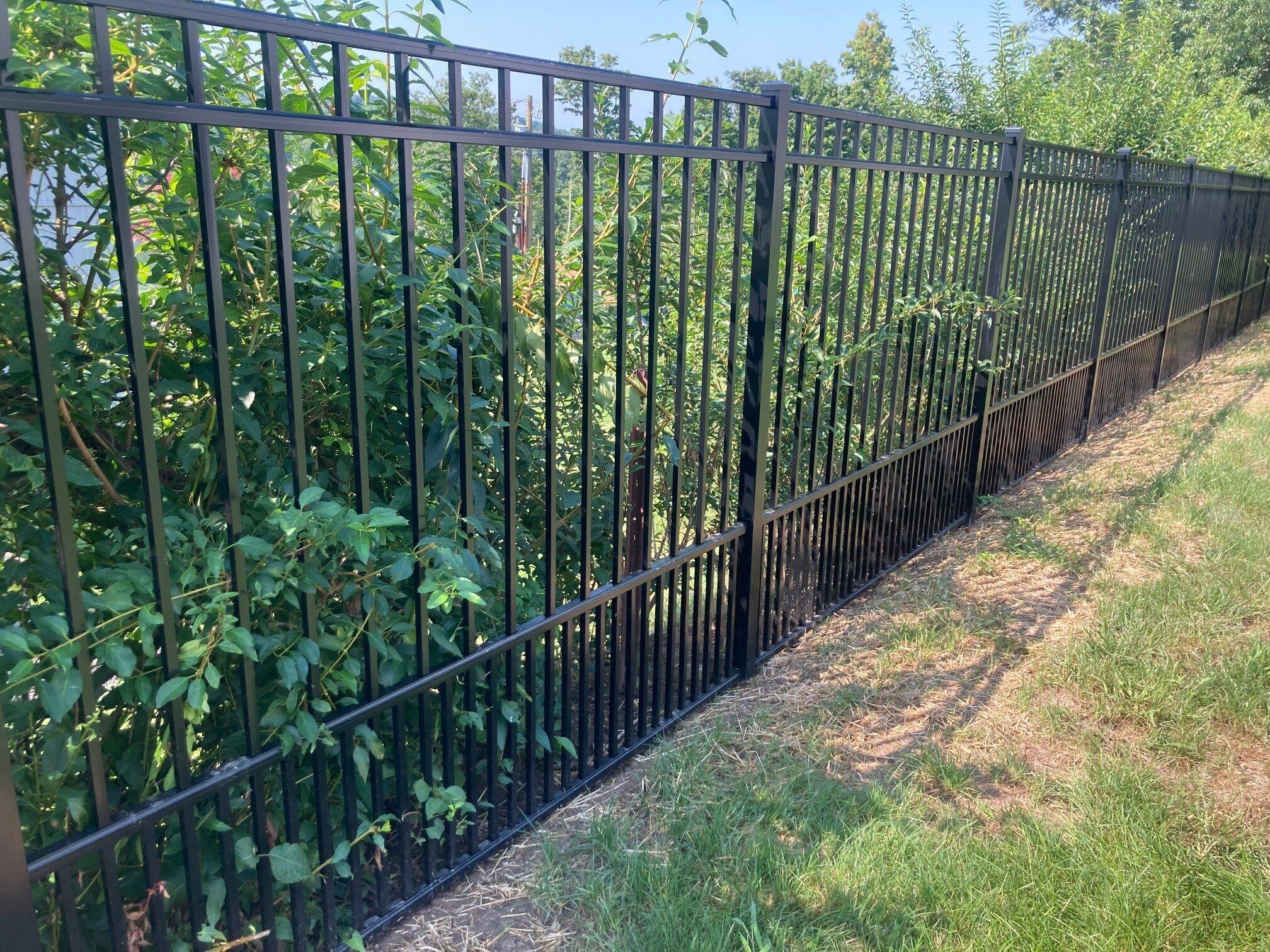 ALUMINUM 1 Cedar Picket8
